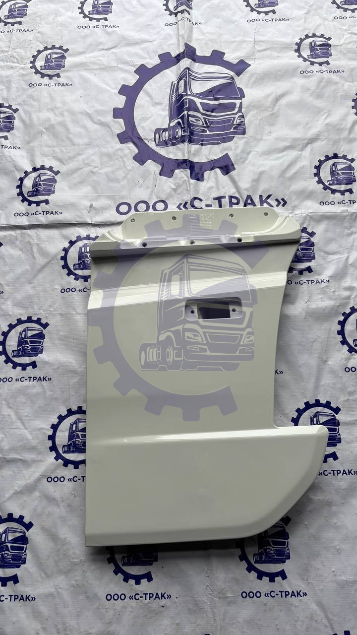 Панель двери нижняя левая декоративная